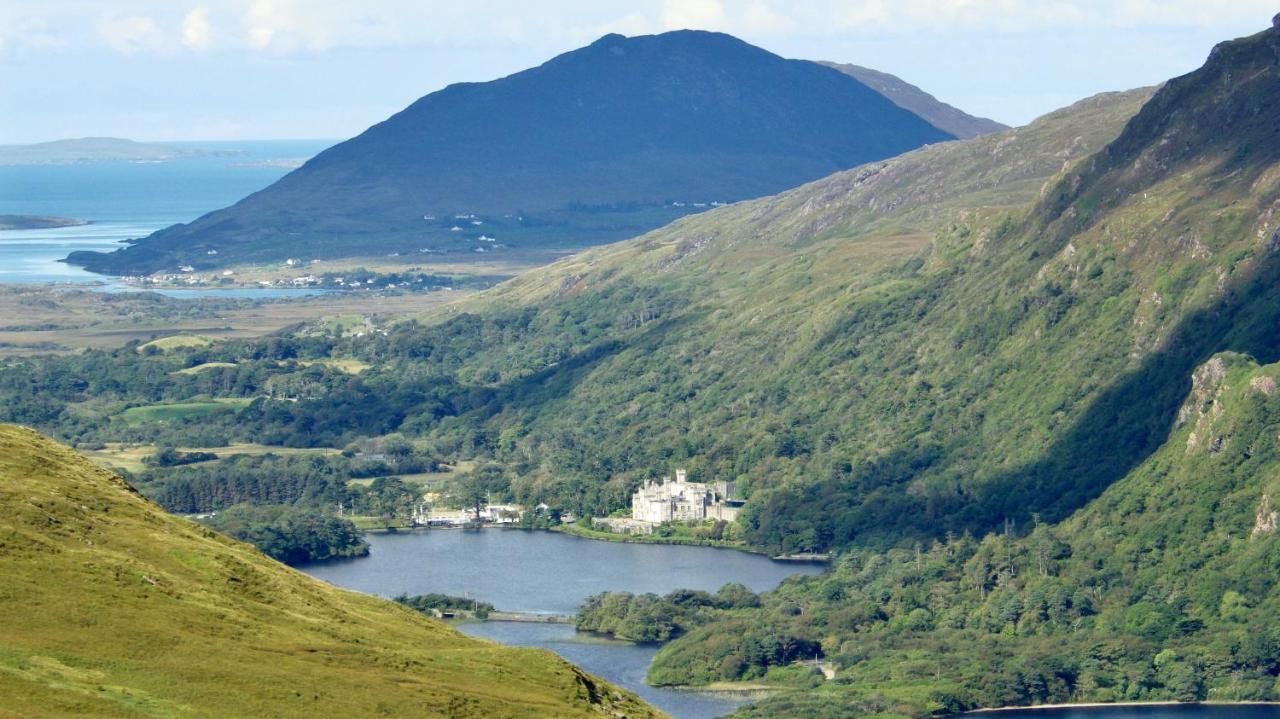 Kylemore Pass Hotel Letterfrack Eksteriør bilde
