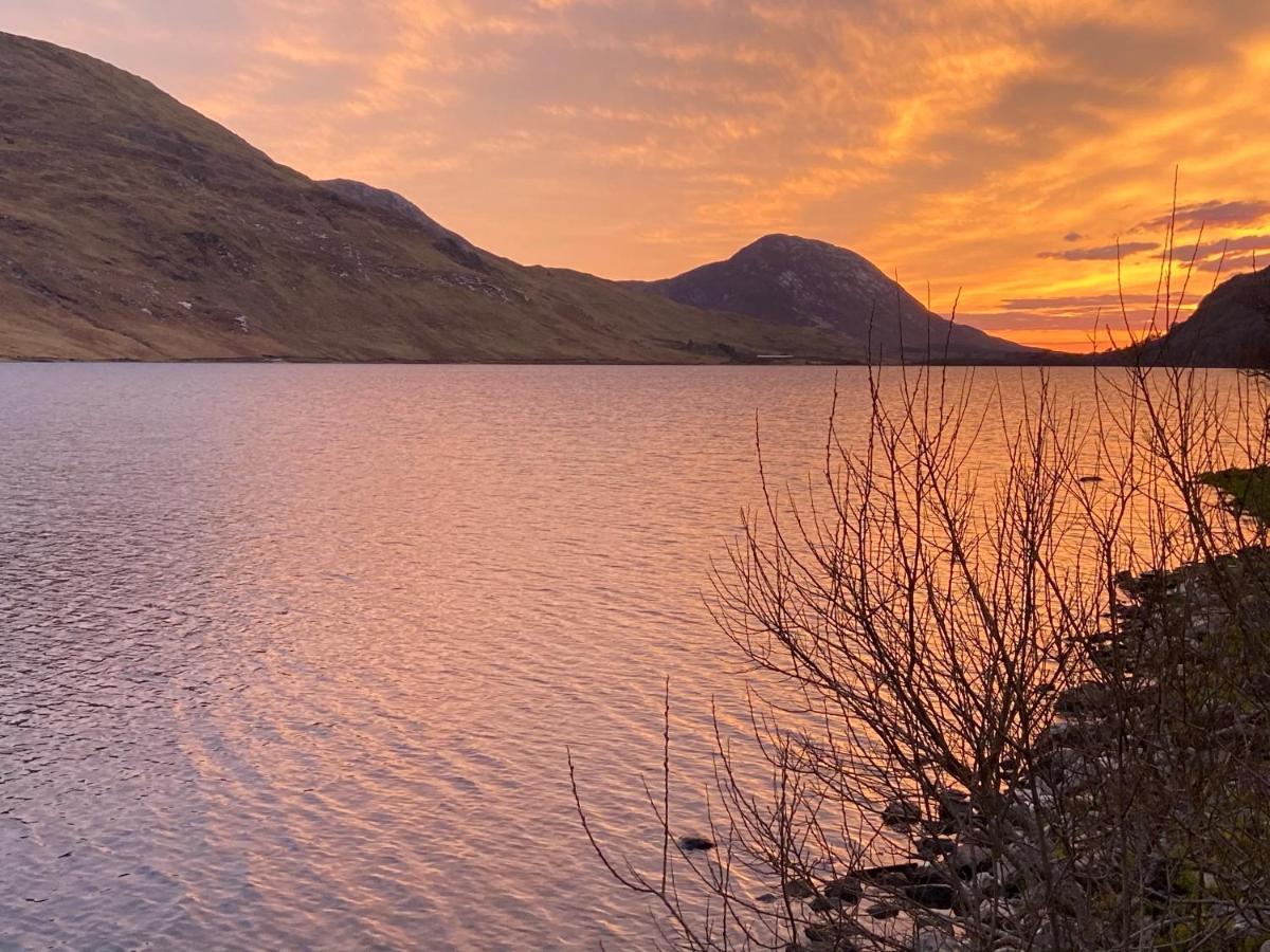 Kylemore Pass Hotel Letterfrack Eksteriør bilde