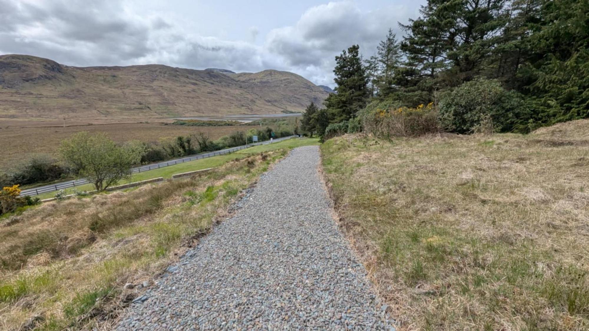 Kylemore Pass Hotel Letterfrack Eksteriør bilde