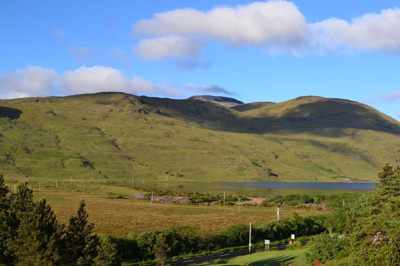 Kylemore Pass Hotel Letterfrack Eksteriør bilde