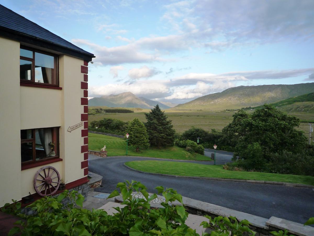 Kylemore Pass Hotel Letterfrack Eksteriør bilde
